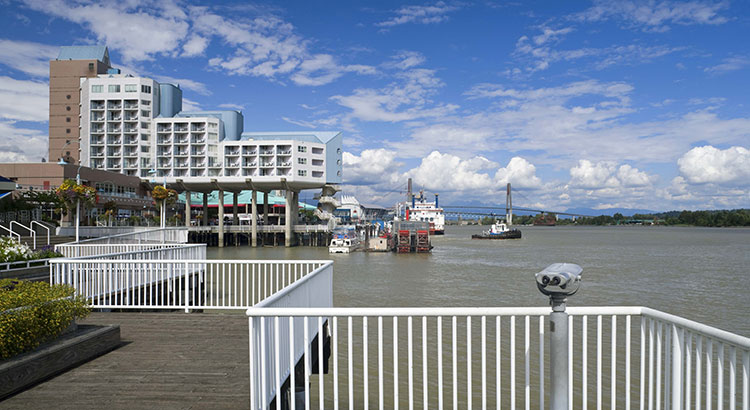 VIew of Inn at the Quay from the boardwalk